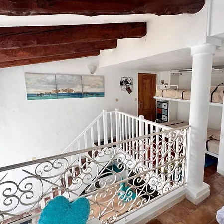 Maison En Duplex Avec Jardin