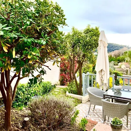 Maison En Duplex Avec Jardin * Cagnes-sur-Mer