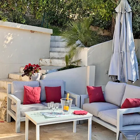 Maison En Duplex Avec Jardin Cagnes-sur-Mer